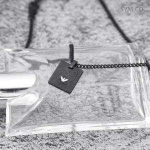 알마니 EGS2941 독수리 엠블럼 무광 블랙 사각 펜던트 빈티지 남자 스틸 목걸이 c