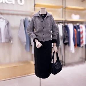 [대구백화점] [시에로]꽈배기 카라 가디건(SJ4KTFW18M)