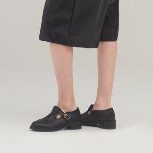 [SIINVII]소가죽 토 포인트 메리제인 로퍼_MMLF240202