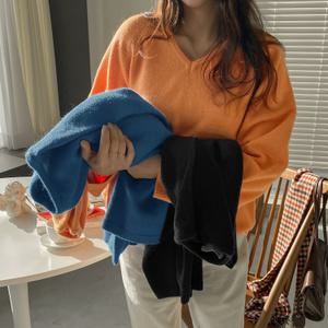 [시크릿라벨] 루즈핏브이넥퍼프니트티