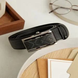 헤지스 액세서리 남성 24FW [스테디셀러]블랙 단색 소가죽 벨트 WUBE4F254BK