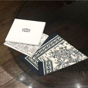 [NS홈쇼핑][헤지스ACC] 뜨왈드주이 손수건 겸 코튼 스카프 HILG5F531N2[35244047]