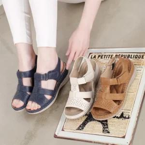 여자 여름 바캉스 찍찍이 스트랩 펀칭 웨지힐 샌들