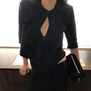 [메이비베이비] [Dearest] Ballerine Cardigan (블랙)