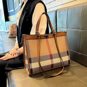 도트백 가죽 크로스백 체크무늬가방 소가죽도트백 럭셔리