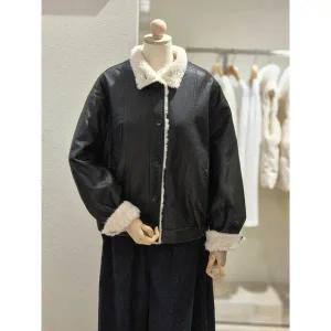 [러브앤쇼](타임스퀘어점패션관)루즈핏 스텐넥 무스탕 (GCFLGJP01)