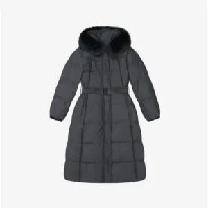 [롯데백화점]씨 벨티드 롱 패딩 SLDJY0625