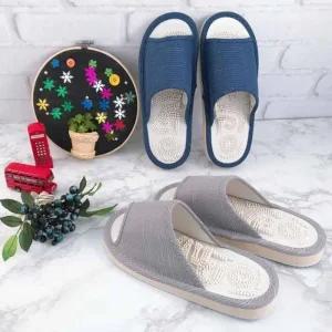 [라일리] Rly 거실화 겨울거실실내화 거실지압슬리퍼 실내용슬리퍼