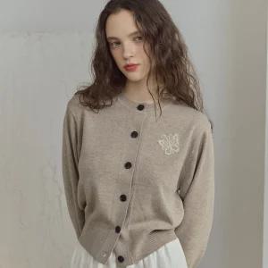 나비 크롭 니트 가디건 베이지