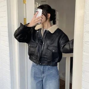 [빈티지mood] 프렌 뽀글이 카라넥 양털 레더 무스탕 자켓 (3color)