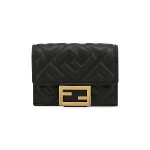 스크래치_ 여성 바게트 마이크로 트리폴드 블랙 반지갑 8M0395 AAJD F0KUR(176375)