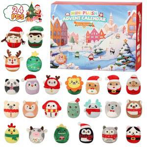 귀여운 인형이 있는 어드벤트 캘린더 2025 - 24일 깜짝 인형 캘린더에 수집 가능한 3.15인치 카와이 24개, 청소년 소녀 성인을 위한 부드러운 미니 크리스마스 선물이 포함되어 있습니다