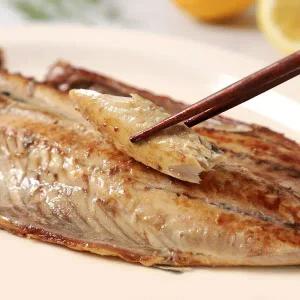 [인정식탁][주문진씨푸드] 국내산 반건조 고등어 2미 1팩 (대사이즈 30cm 내외)