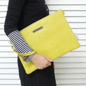 [피커]다용도 펀칭 클러치 백 휴대용가방 가방 보조가방