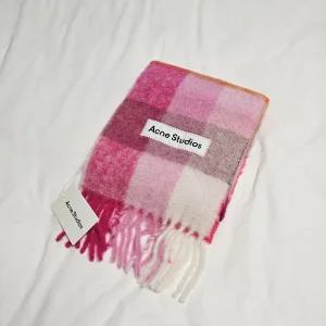 아크네 스튜디오 모헤어 체크 머플러 핑크 푸시아 화이트 CA0084-DQE