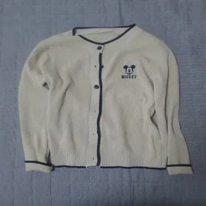 ( )[중고]MICKEY 자수 가디건 겨울 외출 선물 중고 패션잡화 여성의류 생일선물 라운드넥 카디건