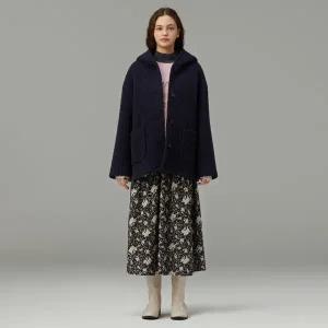 [롯데백화점]써스데이 아일랜드 포인트 단추 후드형 코트 T258MCT234W
