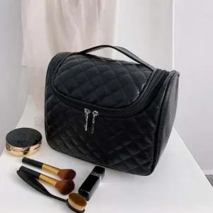 퀄팅 메이크업 파우치(블랙) 가방 파우치 메이크업가방 캐리어 여행용가방