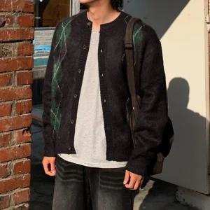 [피팅남]남자 밴켄 오버핏 크롭 유니크 아가일 니트 가디건