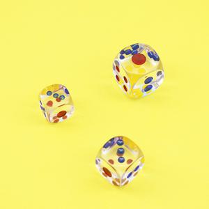 아크릴 투명 주사위 게임 완구 놀이 초등학생 과제 주사위게임 24mm 30mm 35mm