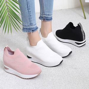 베리슈 여성 7cm 발편한 삭스 속굽 키높이운동화 스니커즈 슬립온