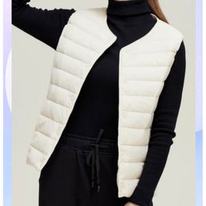 여성패딩조끼 경량베스트 덕다운조끼 구스베스트 누빔 v넥변형