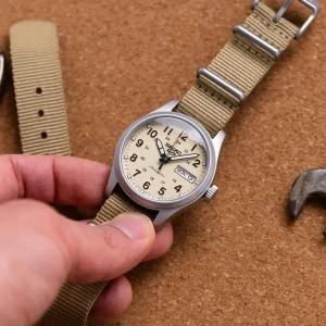 세이코5 시계 오토매틱 필드워치 SRPJ83K1 SNK 백화점AS