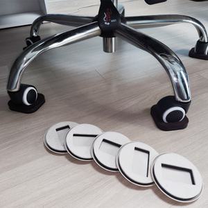 사무용 의자 바퀴 고정 커버 끄는 소리 끌림 방지 5개 장판 눌림 찍힘 바닥 보호 다리 캡 발 깔판 컴퓨터