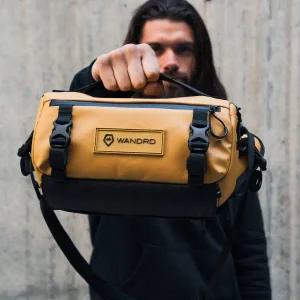 [내일도착보장] 원더드 로그 6L 카메라 슬링백 노란색