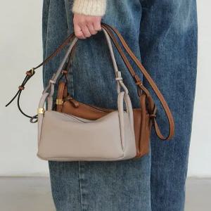 헤지스 액세서리 [인기급상승][아카이브H 베리백] 클래식 그레이 레더 숄더겸 크로스백 HIBA5E151G1