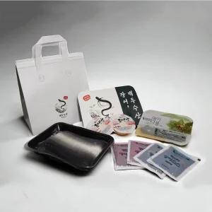 백두수산장어 2kg 패키지 국산 자포니카 손질 민물장어 2kg+초생강2+소스2종 2+명이나물 1 / 손질 후 120