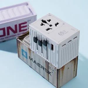 지클릭커 트래블 컨테이너 여행용 멀티 어탭터 PD65W 그레이