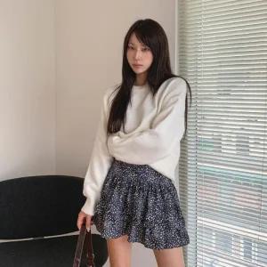 [다잇템] 여자 쁘띠 패턴 귀여운 프릴 티어드 고무줄 스커트