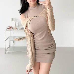 [다잇템] 여자 코디 슬리브리스 잔주름 쁘띠 슬림핏 숏가디건 원피스_23470786_588872