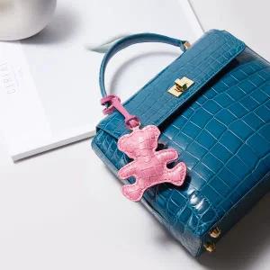 [크리스탈렌] 악어가죽 참장식 백참 가방 장식 차 키링 (키링테디)