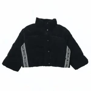 [갤러리아] 베네통키즈  블랙 양옆로고 덕다운 점퍼QADJ01561 BK