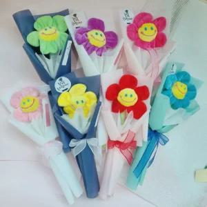 스마일 꽃 인형 한송이 꽃다발 학예회 졸업식 단체꽃다발