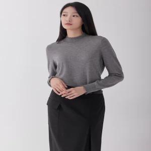 [지센] [에센셜] 프릴 하프넥 니트 풀오버 LFKTOA72_MG