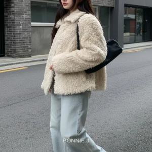 [보니제이]여성 뽀글이 하프 코트 빅사이즈 겨울 털자켓 털점퍼
