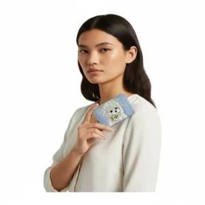 GANNI 25FW BOU CARD HOLDER IN BLUE WITH FLAP AND ANIMALS  A6777 326)  블루 애니멀 보우 플랩  홀더)