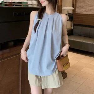 여성 민소매 데이트 룩 블라우스 나시 코디 홀터넥 훌