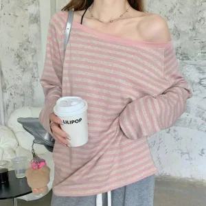 티 RNR-1004555 스트라이프 박시 오프숄더