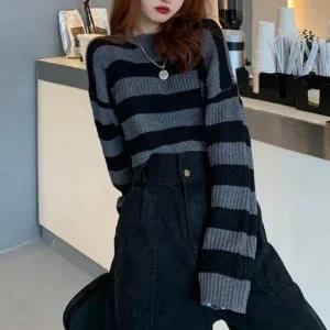 여자 스트라이프 긴팔 티셔츠 스타일 외출 크롭 데일리 패션 니트 짧은 줄무늬