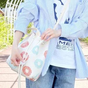 [콩심팥심]여성 조리백 니트 버킷백 가방 아이보리비눗방울