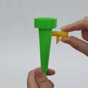 [셀러에이드]자동급수기 4P 페트병 원예용 화분 물주기 식물 급수 도구