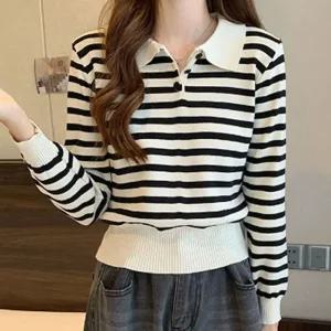 [라일리여성의류] Rly 여성 데일리 배색 카라 단가라 긴팔 니트티