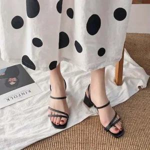 여자 여름 3컬러 샌들 구두 통굽 미들힐 스트랩