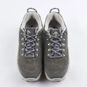 [하프클럽/데상트]데상트 공용 크레이프 2.0 기능성 겨울 운동화 그레이 SP423LCRO3