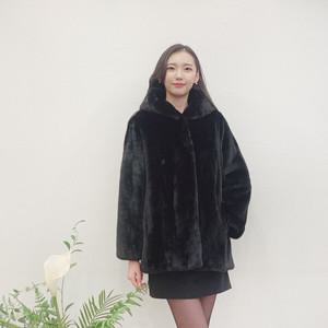 우진(WJ)모피 코펜하겐 휘메일 풀스킨 후드밍크코트 밍크재킷(WJF919B)