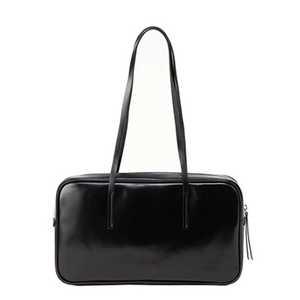 호보백 상품 트렌드 데일리 미술관 바게트백 올드머니룩